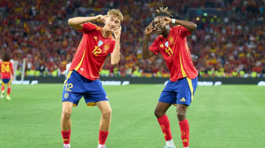 España aplastó a Francia y va por el título de la Nations League