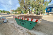 Campaña de limpieza continúa en barrios de Puerto Madryn