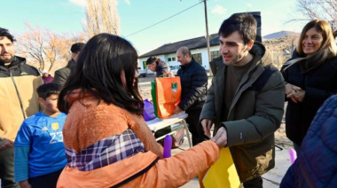 Ignacio Torres celebró el Día del Niño con estudiantes de la Meseta y destaca la inversión en educación