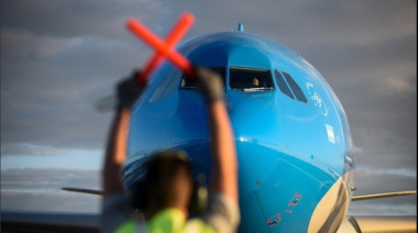 Paro de controladores aéreos: cómo será el cronograma y qué vuelos quedan en jaque