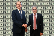 Golpe de efecto: EE.UU. compra pesos argentinos y lanza un mega swap para respaldar a Milei