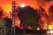 El fuego arrasó con el antiguo parque temático “El Desafío”