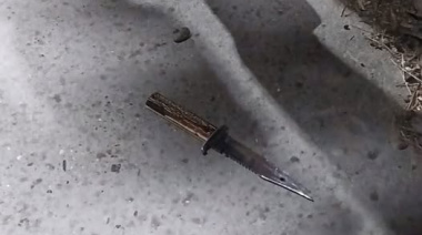 Encapuchado con cuchillo en Trelew: lo pararon y se puso violento