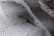 Encapuchado con cuchillo en Trelew: lo pararon y se puso violento