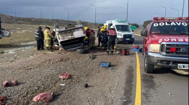 Vuelco, heridos y carne de guanaco: el combo explosivo en el ingreso a Dolavon