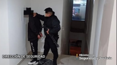 Cayó robando en una obra: lo atraparon con platos y herramientas en el bolso