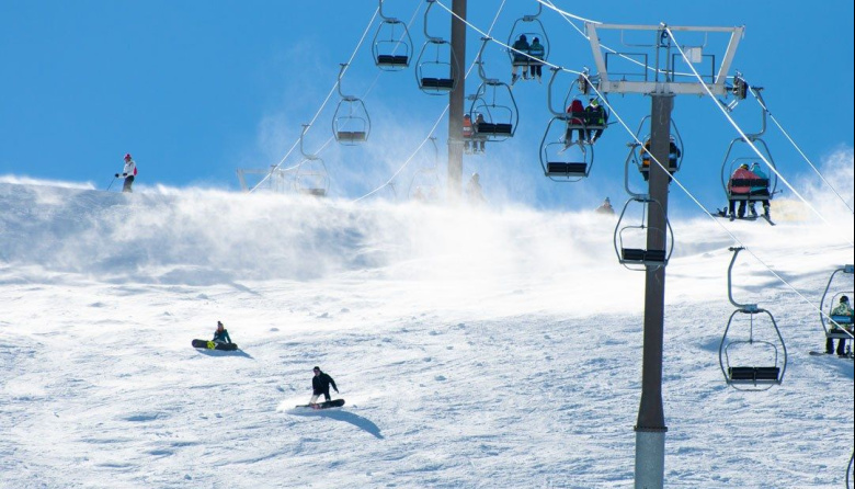 Esquel se lanza con todo: vuelo directo, nieve sin caos y aventura a full