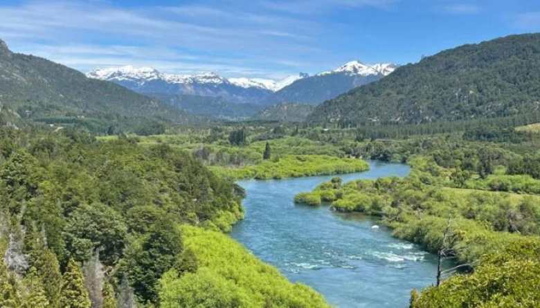 Esquel y Chile se unen para crear un corredor biológico binacional