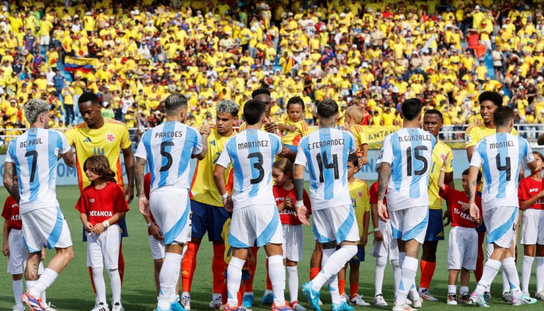 La Selección argentina recibe a los cafeteros en el Monumental por la fecha 16 de las Eliminatorias rumbo al Mundial 2026