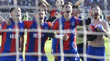 🔥 Con uno menos y en el final: el Ciclón venció a Tigre y está en cuartos