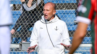Brown se quedó sin DT: Nasta afuera tras la goleada y Rolle toma el mando