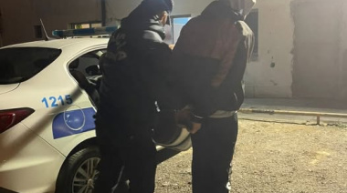 Cayó un prófugo en pleno centro de Comodoro durante un operativo nocturno