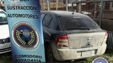 Recuperaron un auto robado en el barrio Ceferino Namuncurá
