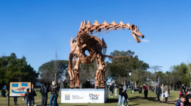 El dinosaurio más grande del mundo sorprendió en pleno Buenos Aires