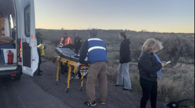 Un ciclista terminó en el hospital tras ser embestido por una Amarok