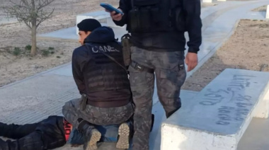 Un joven lanzó un botellazo a la Policía en Puerto Madryn y terminó demorado