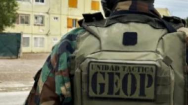 Allanaron la casa del jefe del GEOP acusado de abuso sexual