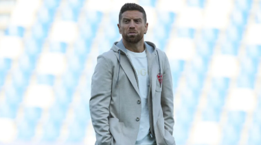 El Papu Gómez iba a reaparecer tras dos años, pero una lesión lo bajó a último momento