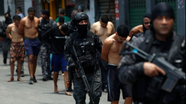 Más de 60 muertos y 80 detenidos en un brutal operativo policial en favelas de Río de Janeiro