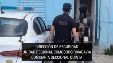 Persiguió al ladrón que le robó herramientas y ayudó a la policía a detenerlo