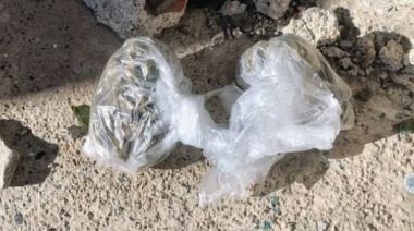 Dos jóvenes fueron imputados en Rawson tras hallarles cannabis en un predio abandonado