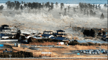 Fuerte sismo de 7,6 sacudió Japón y activó advertencia de tsunami