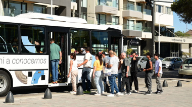 Furor total: arrancaron con cupos llenos las visitas guiadas a la planta de Aluar