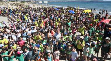 Arrancó la Colonia Municipal de Verano y miles de chicos ya disfrutan el verano en Madryn