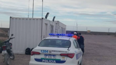 Intentaron robar cables del Parque Eólico Aluar y terminaron detenidos tras un violento cruce