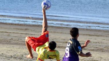 Verano Adolescente sigue en febrero con deportes, playa y plan gratis en Madryn