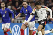 Francia derrotó a Alemania por 2 a 0 con goles de Mbappé y Olise