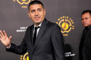 Los hinchas estallaron contra el Consejo de Fútbol tras la presentación de Marco Pellegrino