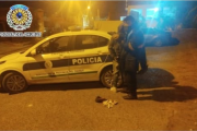 La Policía del Chubut lo detuvo con los objetos robados en los bolsillos.