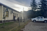 Robaron en una escuela y se llevaron equipos electrónicos de la biblioteca