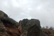 Tremenda roca cayó en la Ruta 19: piden manejar con cuidado
