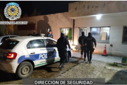 Hicieron un boquete en un taller, pero uno terminó detenido