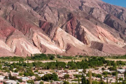 Villa Elisa y Maimará, a un paso de ser elegidas entre los mejores pueblos del planeta