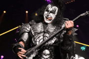 Gene Simmons se desmayó al volante y chocó en Malibú: “Conduzco fatal, pero estoy bien”
