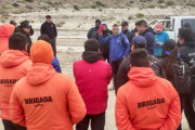 Buscan a la pareja desaparecida con más de 60 efectivos y canes especializados