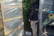Allanaron una casa en Esquel y encontraron un “kiosco” de droga con modalidad delivery