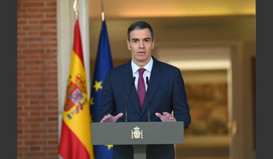 España le pone freno a las redes: prohibidas para menores de 16 años